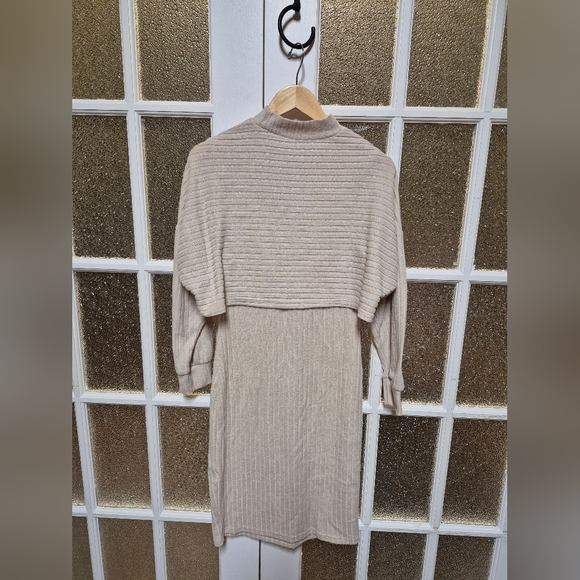 4 Pc Loungewear Beige Ribbed Knit Set 6 - Picture 3 of 12
